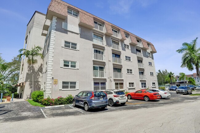 Foto del edificio - 5911 NE 14th Ln
