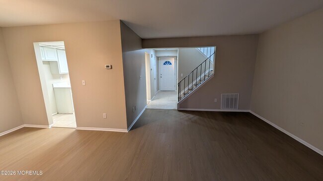 Foto del edificio - 21 Jesse Rd