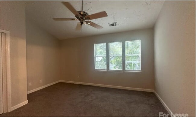 Building Photo - 2958 Iron Gate Ln