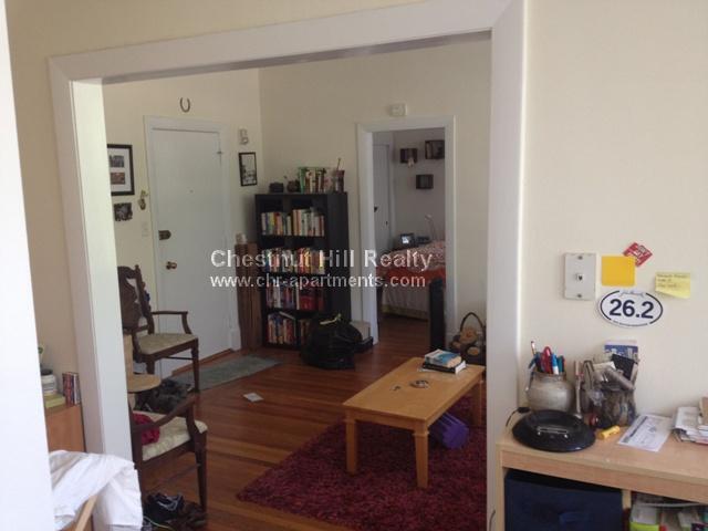 Building Photo - 1539 Beacon St