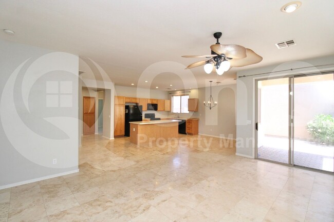 Foto del edificio - 7041 E Keats Ave