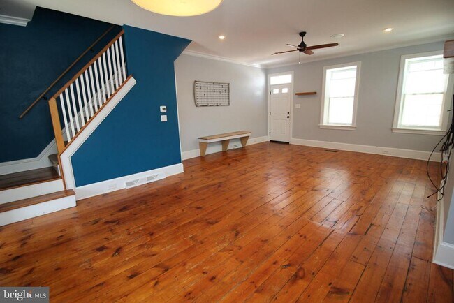 Foto del edificio - 332 Cherry St