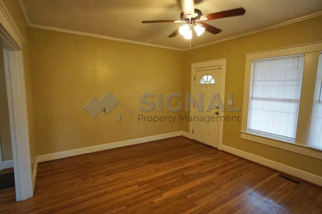Building Photo - 7811 7th Ct S