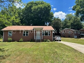 Building Photo - 603 Kinard Dr NE