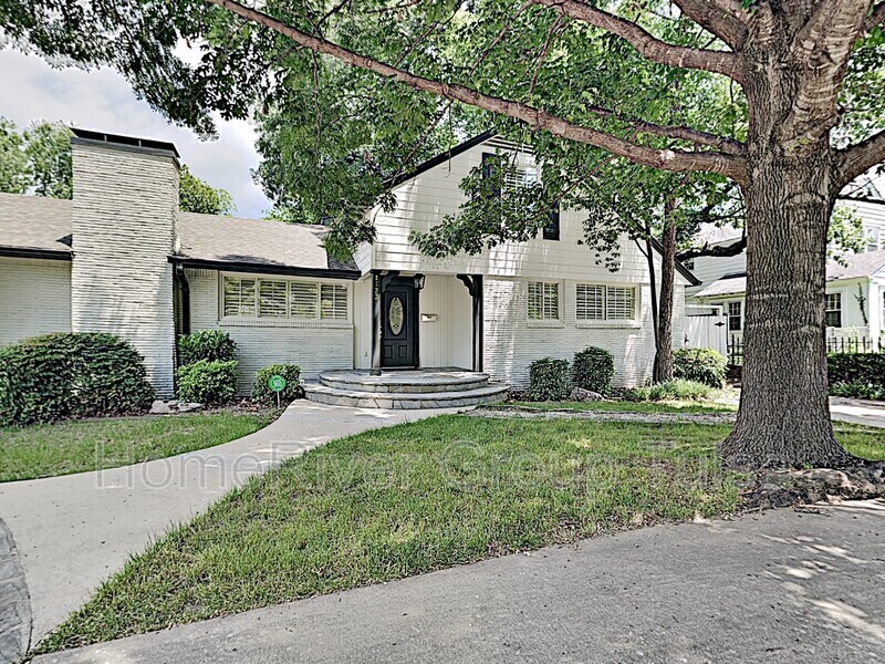 Primary Photo - 1723 E 31st St