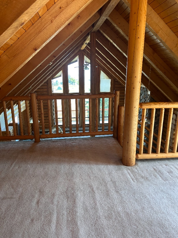 Foto del edificio - 325 Spring Creek Rd