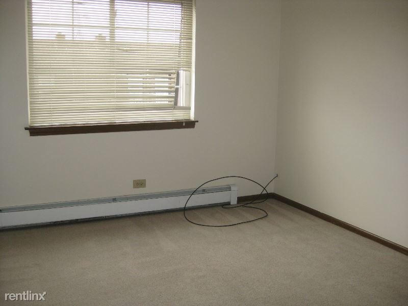 Building Photo - 2 br, 1 bath Apartment - 2304 Century Point