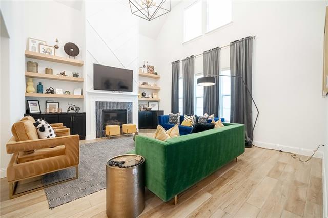 Foto del edificio - 7305 Elm Grove Ln