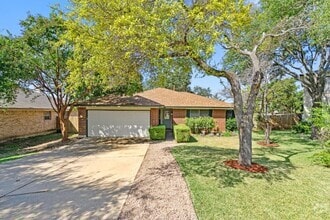 Building Photo - 1514 Royce Ln