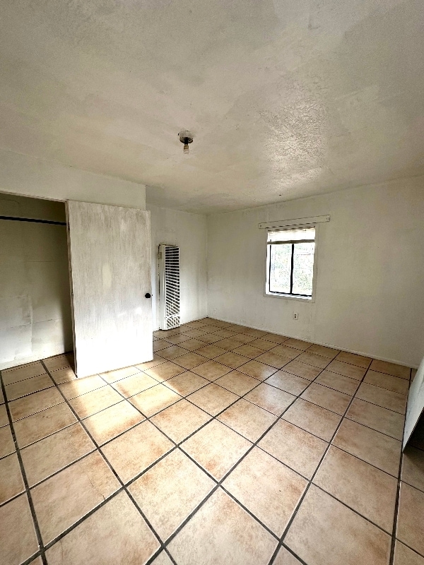 Building Photo - 1711 1/2 Agua Fria St