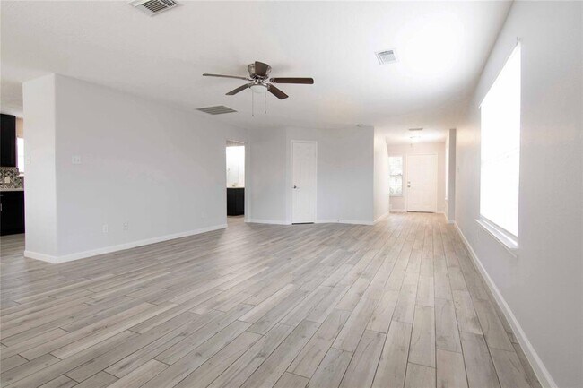 Foto del edificio - 2918 Cypress Island Dr