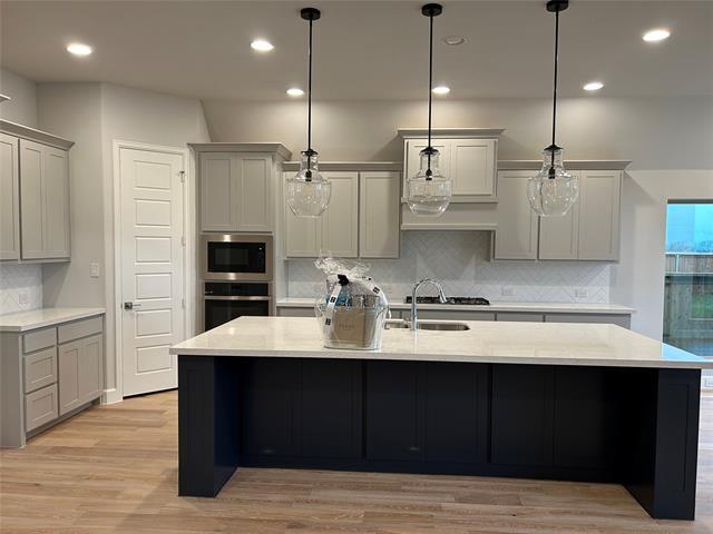 Building Photo - 2216 Moonstruck Pl