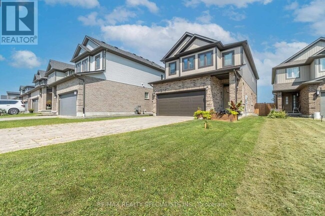 Building Photo - 4435 Lismer Ln