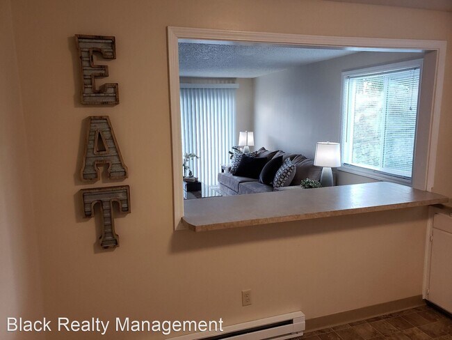 Building Photo - 2 br, 1 bath Apartment - 1118 and 1122 Oak...