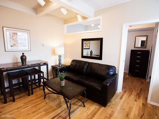 Building Photo - 2 br, 2 bath - 1140 SW 11th Ave