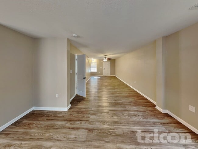 Building Photo - 3707 Alexander Forest Dr