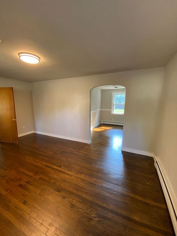 Building Photo - 3115 Navarone Ave