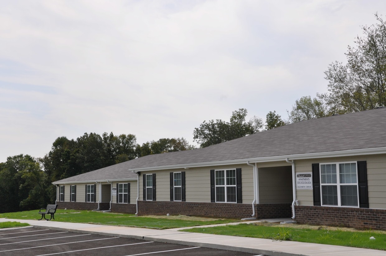 Primary Photo - Elizabeth Lodge Apartments