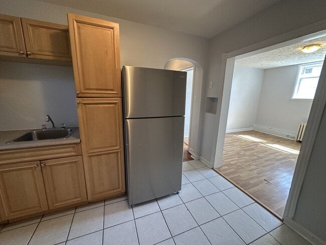 Kitchen - Bayers Road Apartments