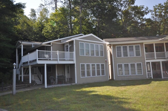 Foto del edificio - 1330 Lake St