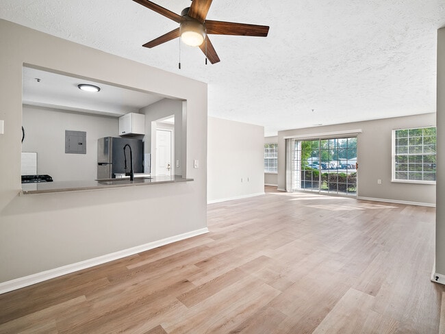 Building Photo - Cherry Tree Village Apartments