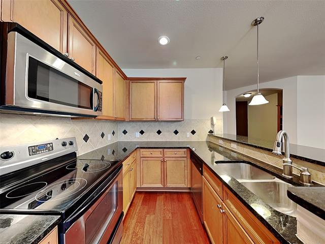 Foto del edificio - 950 Henderson St