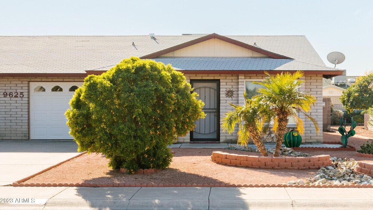 Foto principal - 9625 W Mountain View Rd
