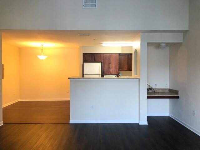 Building Photo - 5730 Thomasville Rd