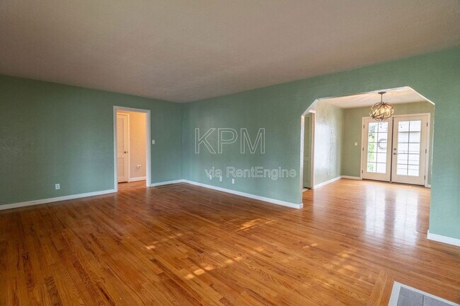 Foto del edificio - 2236 N Orange St