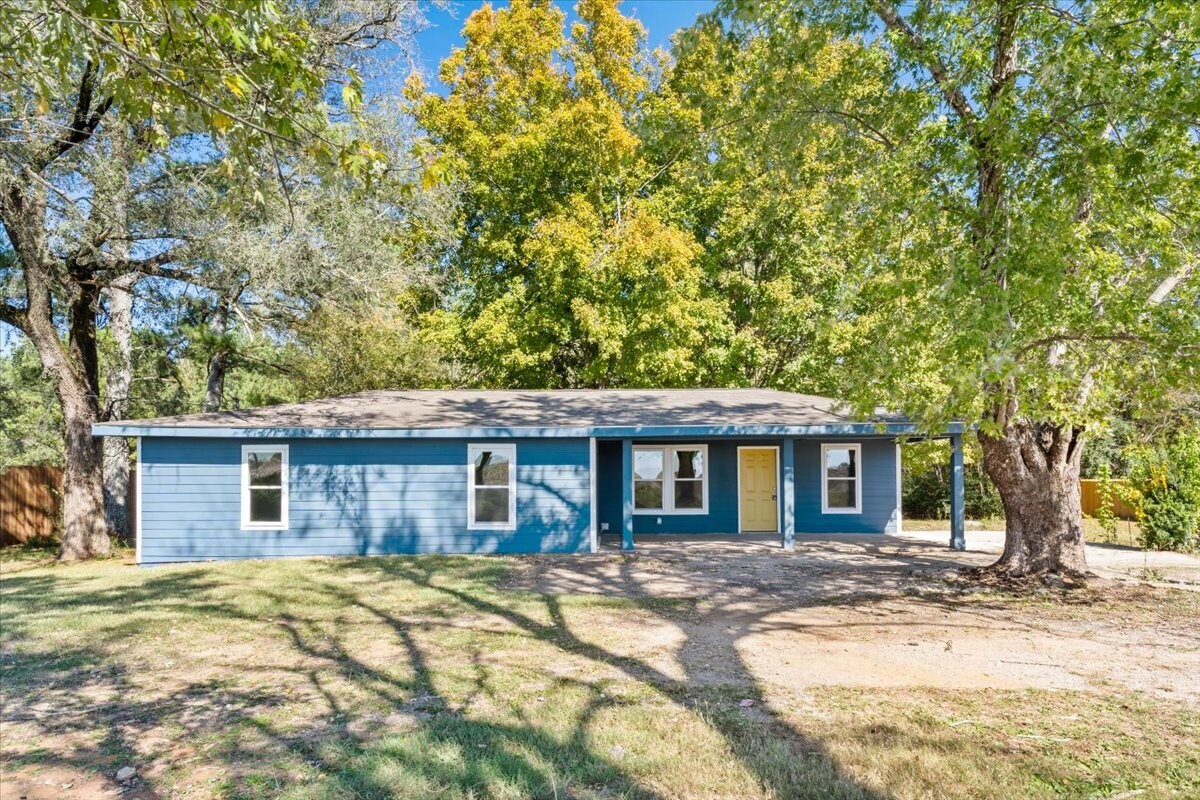 Foto principal - 16929 Huntsville Brownsferry Rd