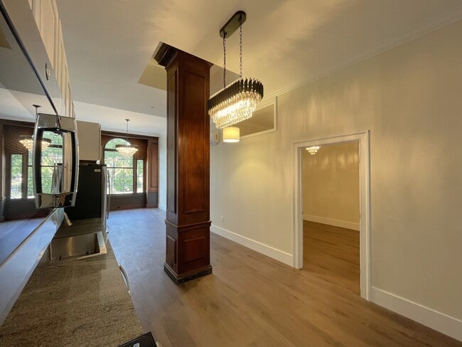 Apartment Kitchen & Living Room - Mark Twain Building