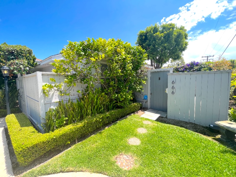 Photo - 666 Glenneyre St (Laguna Beach, CA)