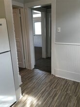 Building Photo - 801 8th St