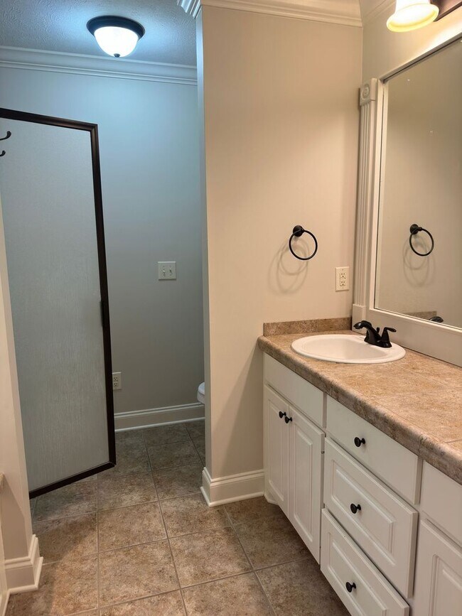 Foto del edificio - 3 Bed/2 Bath Home in Canton