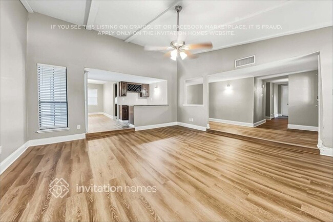 Building Photo - 1217 Lombardy Dr