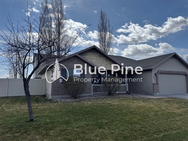 Foto del edificio - 294 Oaktrail Dr
