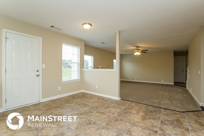 Building Photo - 6792 Foxfire Pl