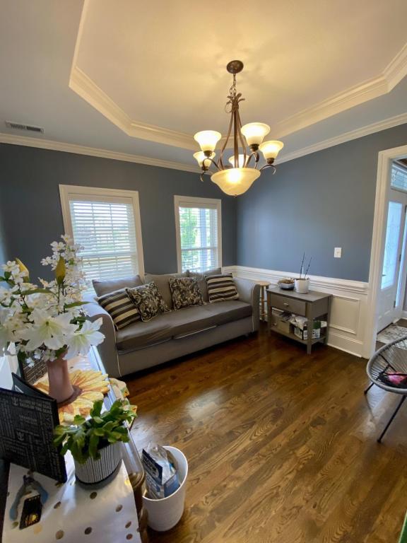 Foto del edificio - 2607 Cherry Plum Dr