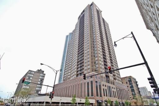 Primary Photo - 1111 S Wabash Ave