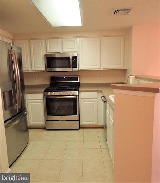 Foto del edificio - 3830 9th St N