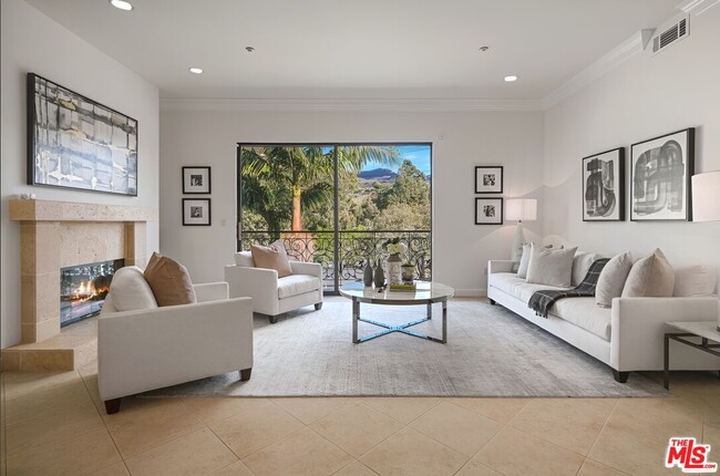 Building Photo - 16000 W Sunset Blvd