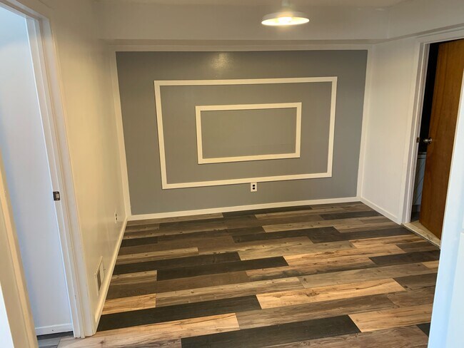 Dining Room - 1431 E 68th St