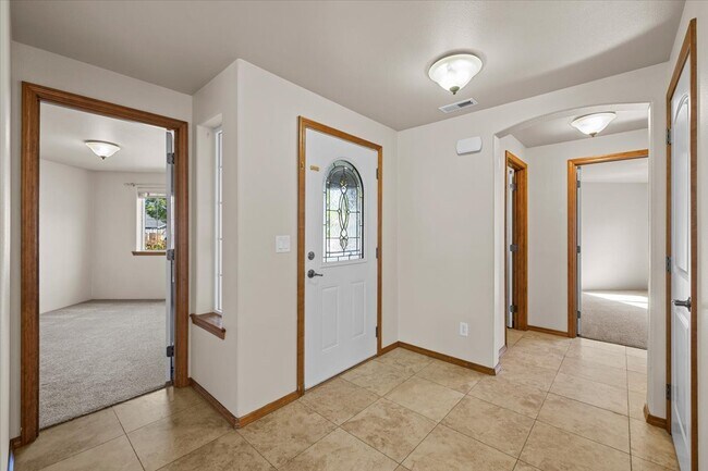 Foto del edificio - 1041 Compton Way