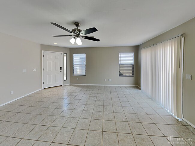 Building Photo - 43766 Elm Dr