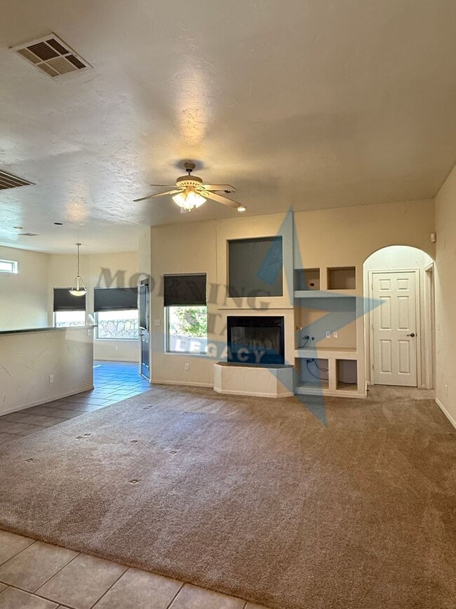 Building Photo - 3-Bedroom Home - Near Sonoma Ranch Golf Course!