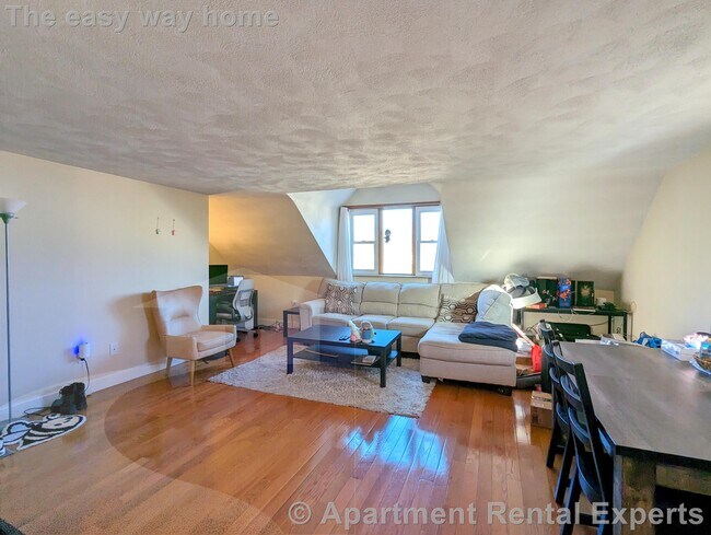 Foto del edificio - 18 Everett St