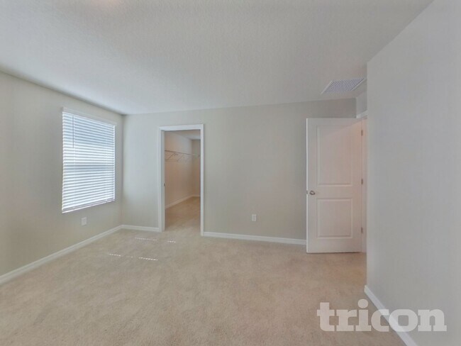 Building Photo - 10733 Hidden Banks Gln