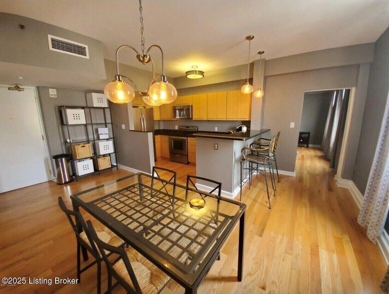 Photo - 604 S 3rd Street Unit 809