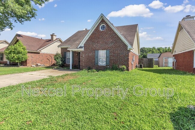 Foto del edificio - 2932 Churchwell Dr