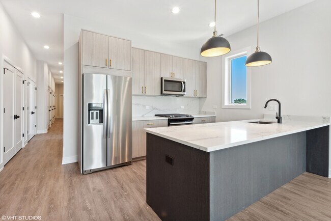 Foto del edificio - 4336 S Vincennes Ave